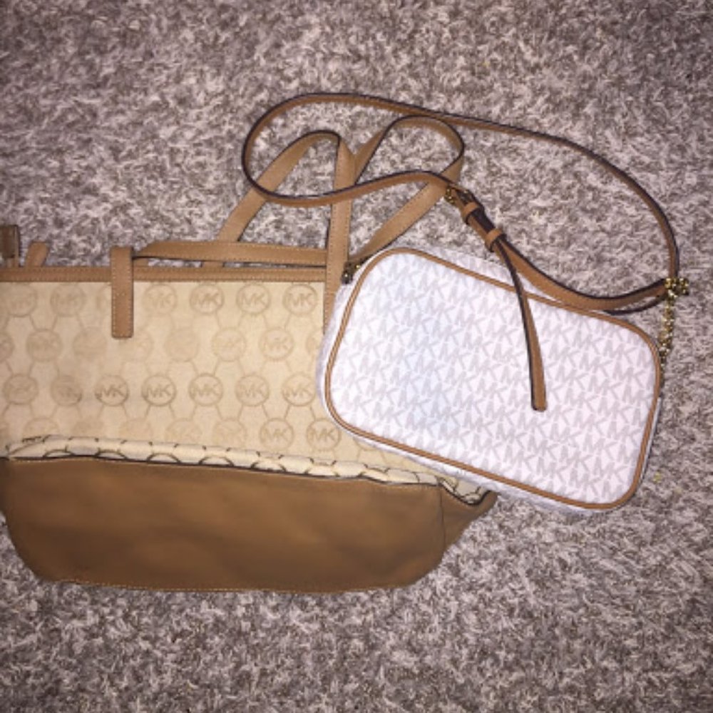 michael kors purse and hand bag